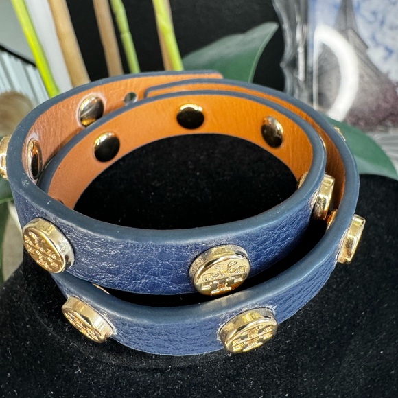 Tory Burch Double Wrap Beacelet - Picture 11 of 11